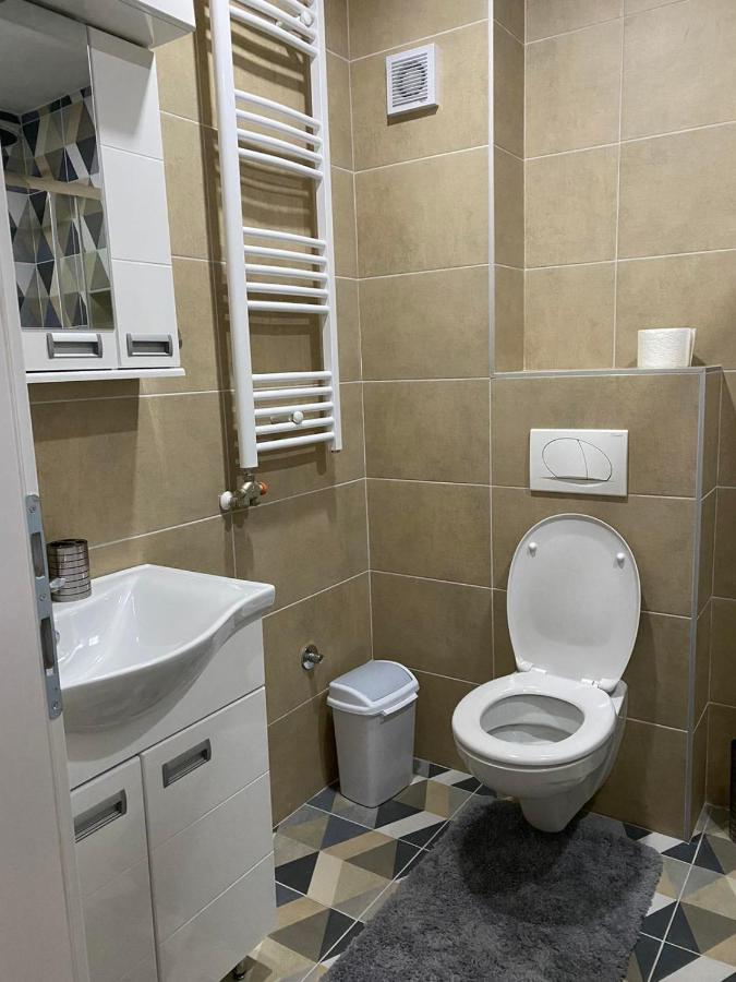Apartmani Milic Banja Koviljača Eksteriør billede